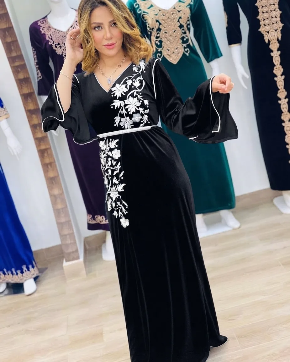 Robe kaftan en velours royal, Photo 4